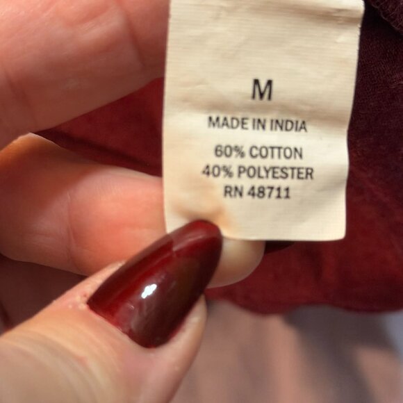 Bundle of FOUR Falls Creek brand Long Sleeve Vneck basic tops SIZE MEDIUM - Picture 8 of 13